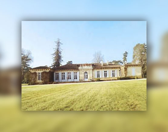 Old-Liqours-Armagnac-de-Montal-house